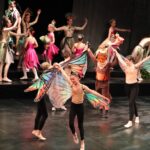 Gala des jeunes de l'école municipale de danses sur le thème de Peter Pan.