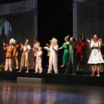 Gala des jeunes de l'école municipale de danses sur le thème de Peter Pan.