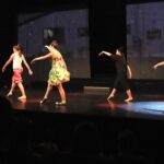 Gala des jeunes de l'école municipale de danses sur le thème de Peter Pan.