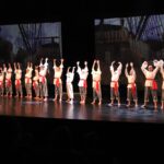 Gala des jeunes de l'école municipale de danses sur le thème de Peter Pan.