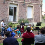 4 guitares électriques et 2 guitares